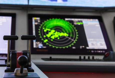 Reliability Testing for Display and Embedded Systems in Marine Devices