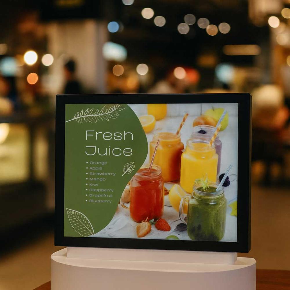 epaper display showing full colour spectra 6 technology from eink